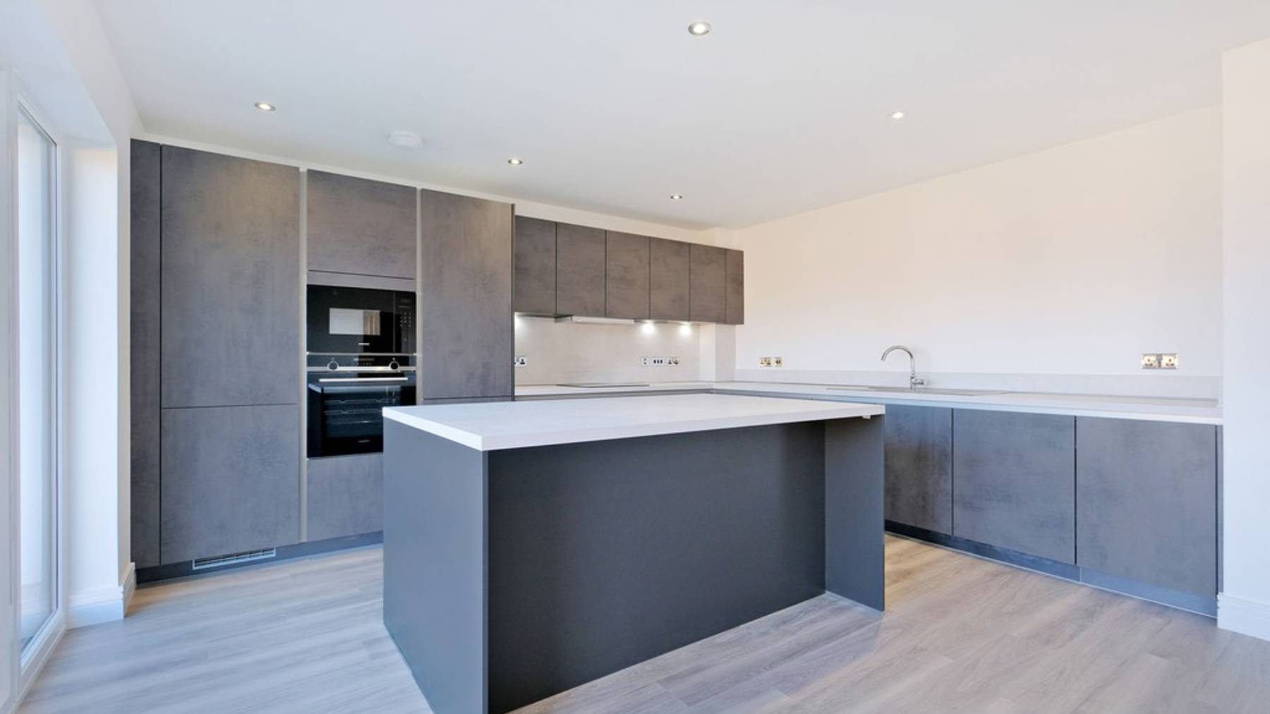 Kitchen in the Darroch plot 271