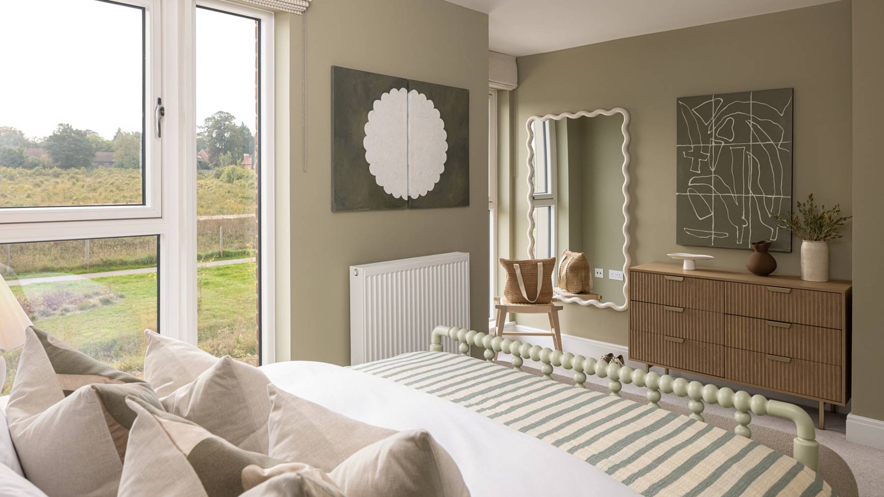 Bedroom of house for sale in Winchester, Hampshire