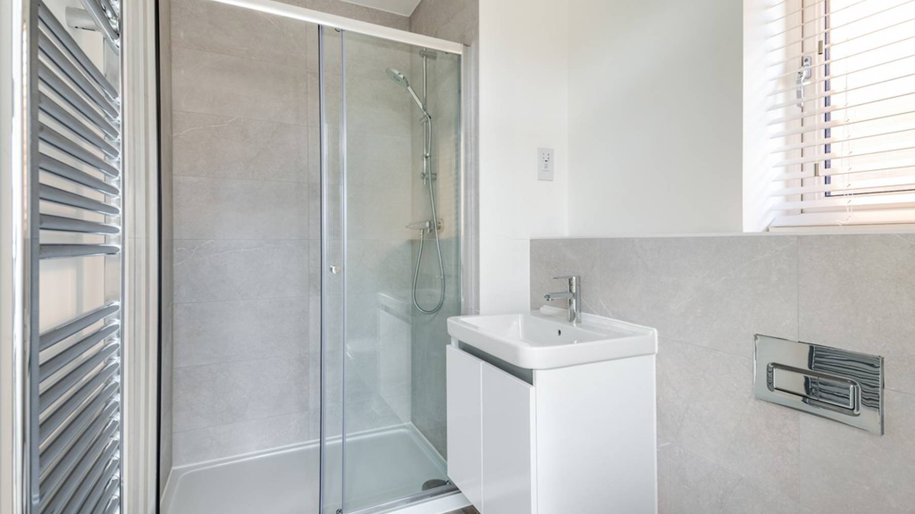 Photography of Cala's 4 bedroom Warrington home at Nobel Park in Didcot, Oxfordshire