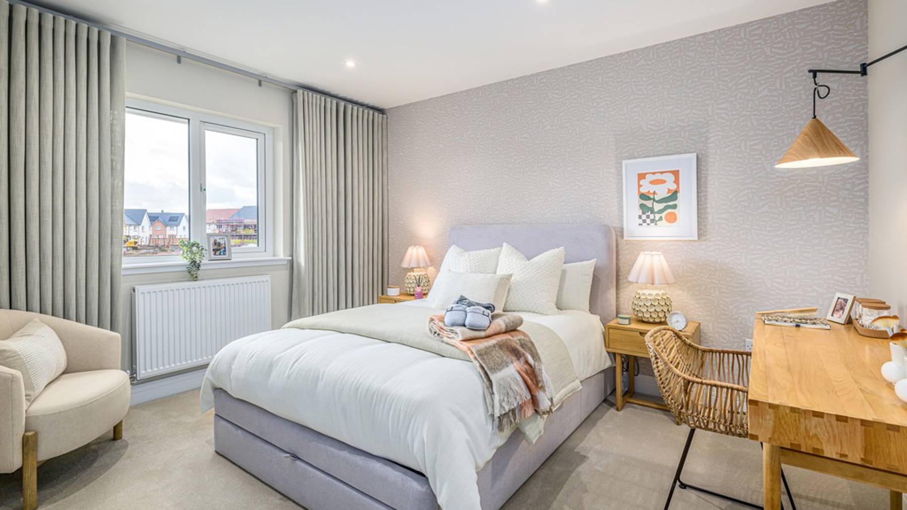 5 bedroom showhome | flexible bedroom ideal for guests