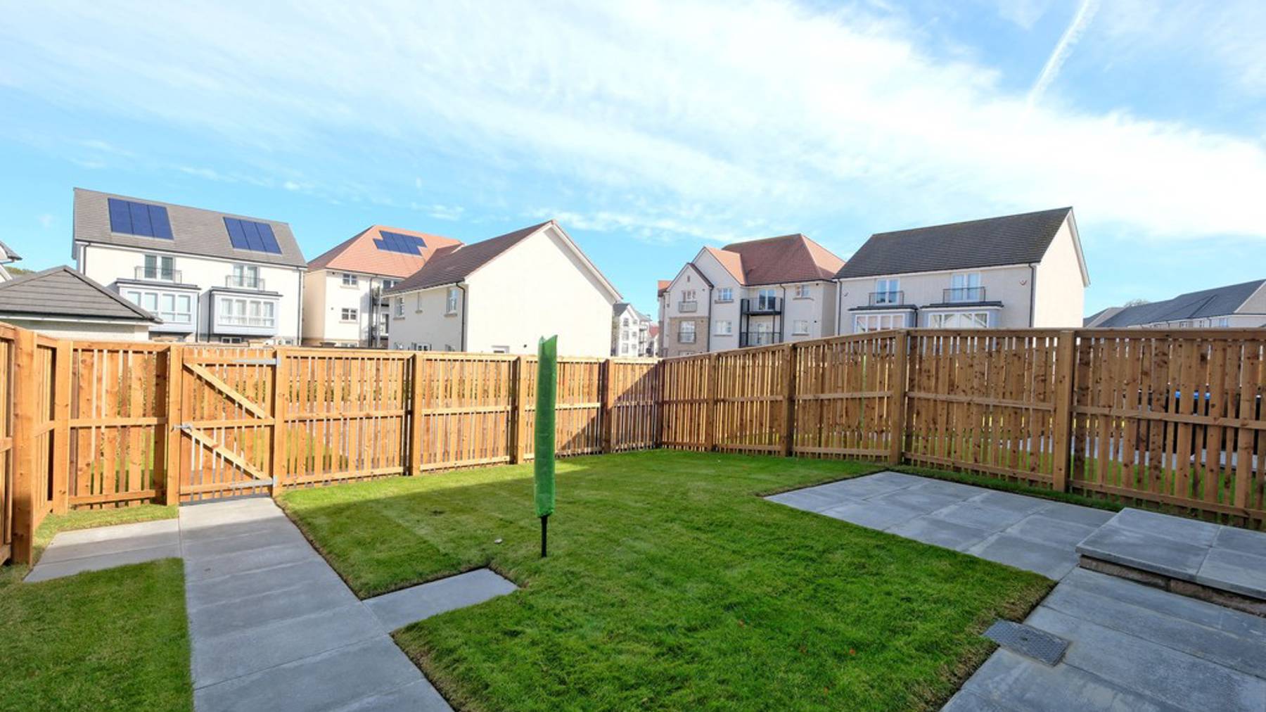 Plot 1_Southbank_garden