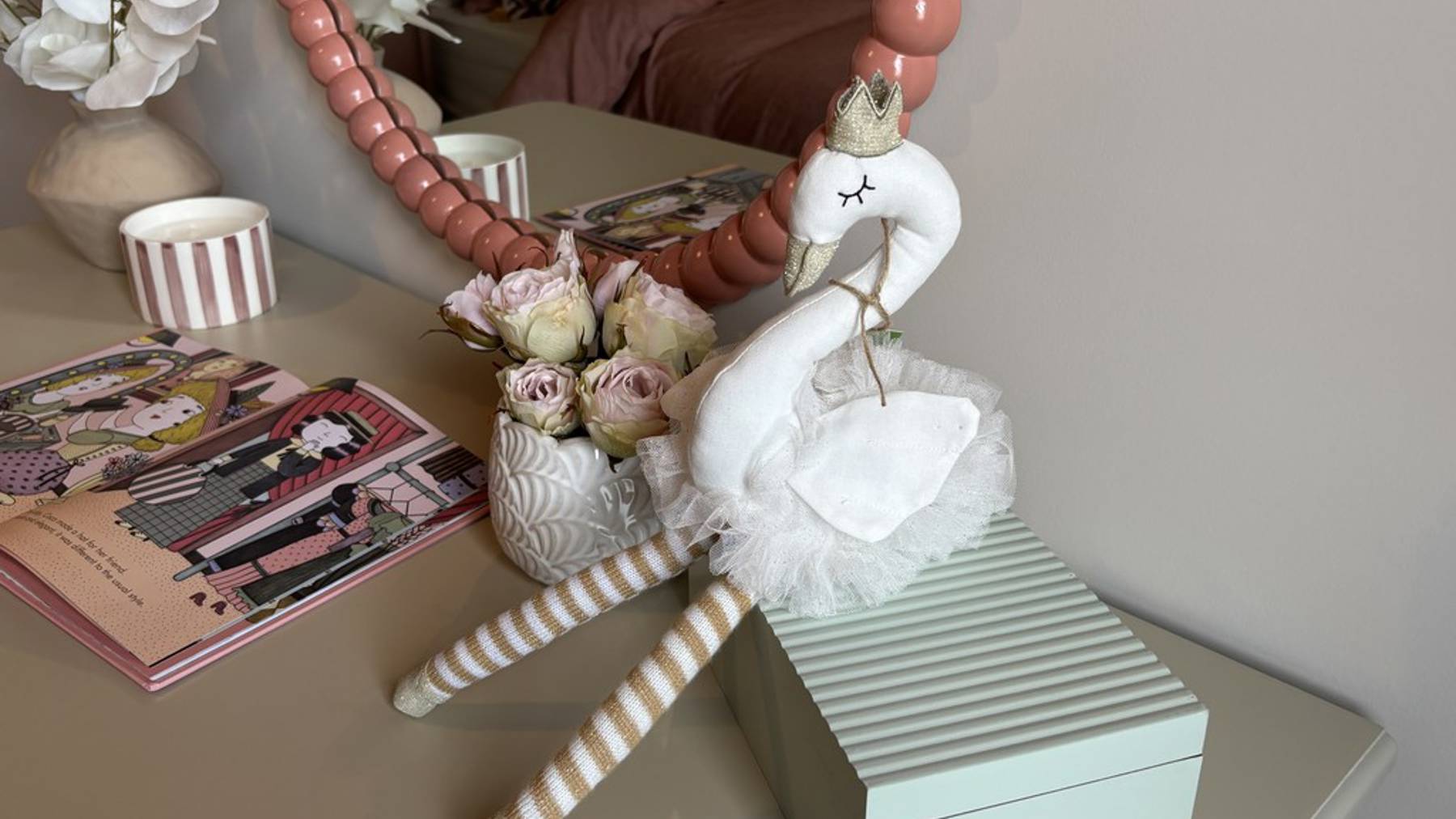 Swan cuddly toy_Hilltop Garden centre_Showhome of Support