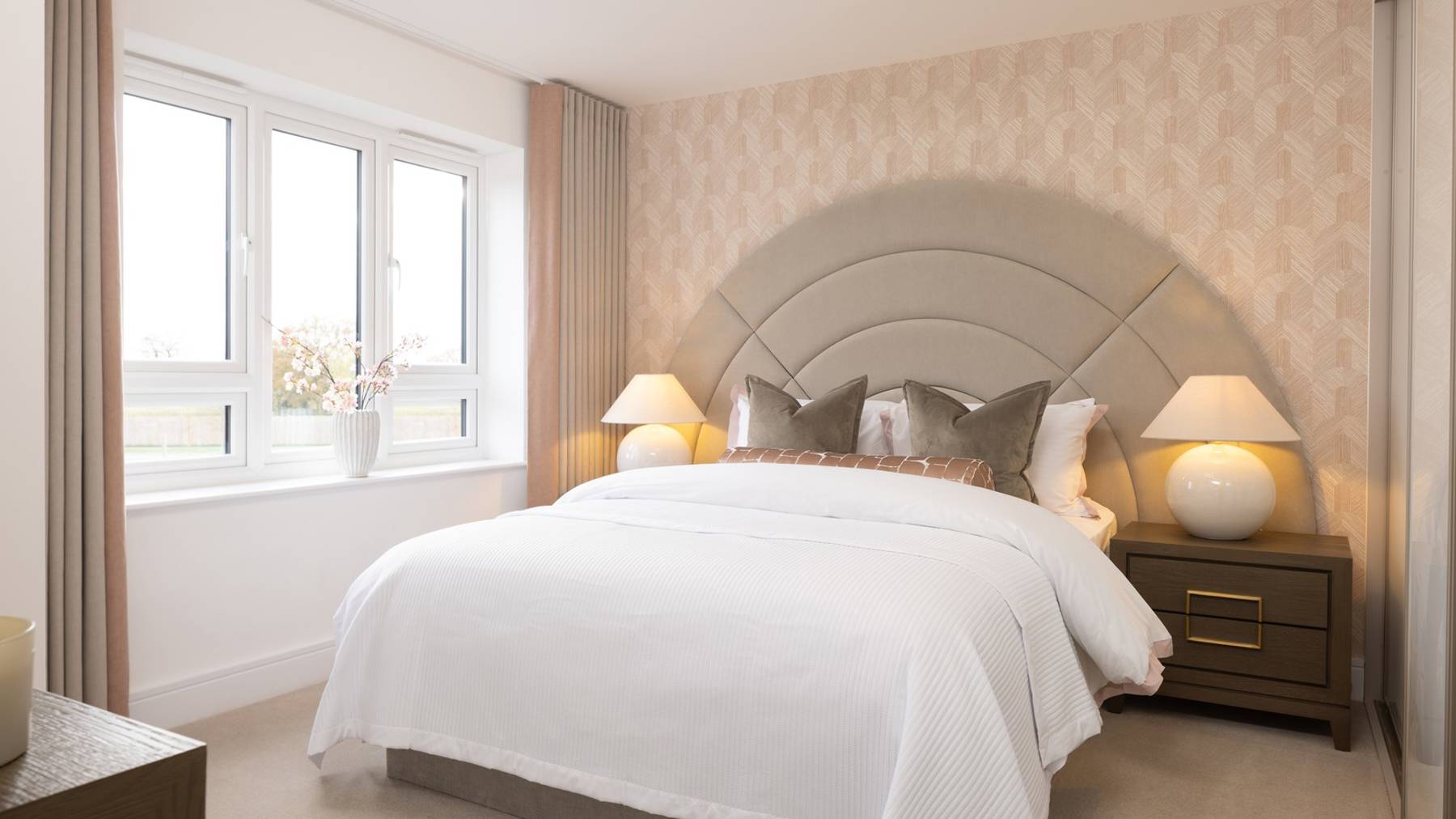 The Fir at Knightwood Chase. Houses for sale in Fordingbridge