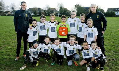 Cala Homes teams up with local football club to donate lifesaving defibrillator