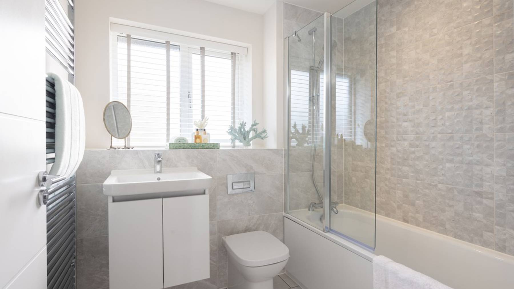 Family bathroom of houses for sale in Crowthorne
