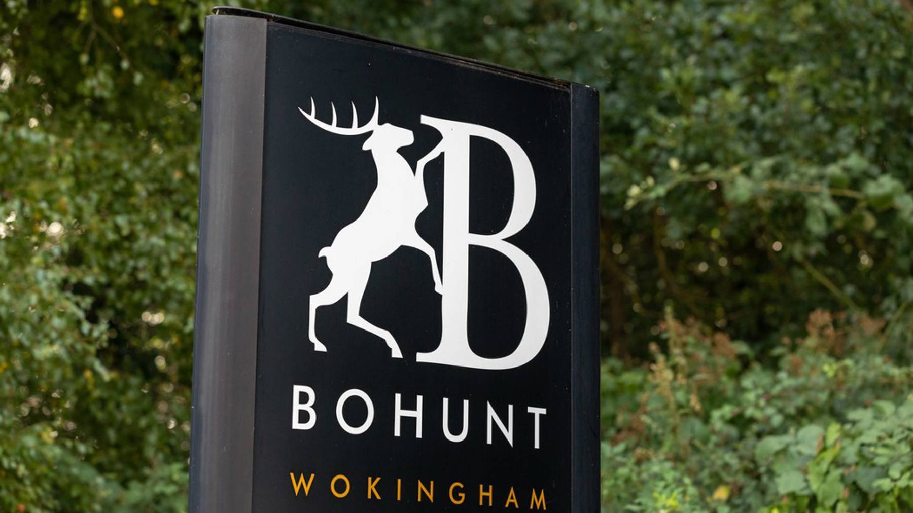 Local area photography for houses for sale in Finchampstead