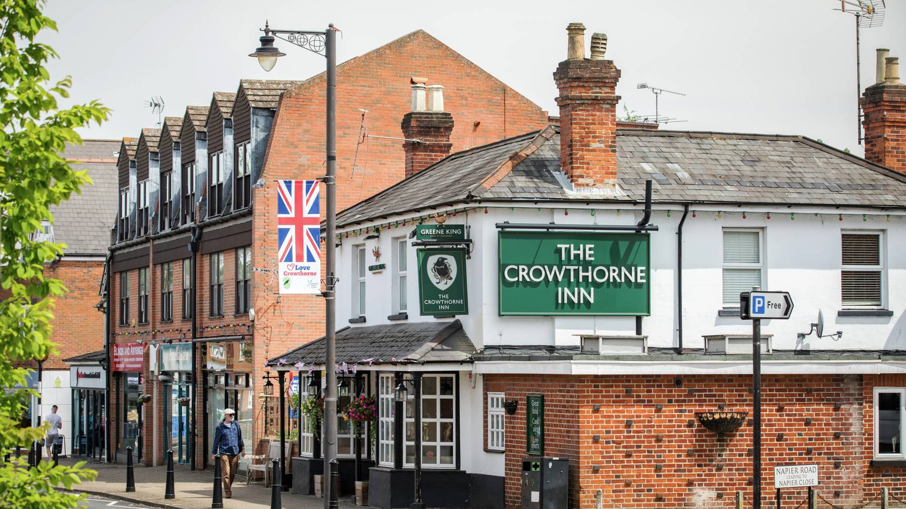 Crowthorne Local Area