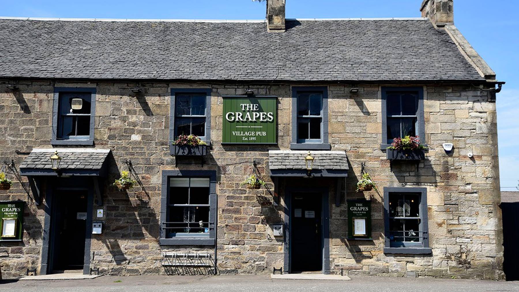 The Grapes, close to Calderwood 
