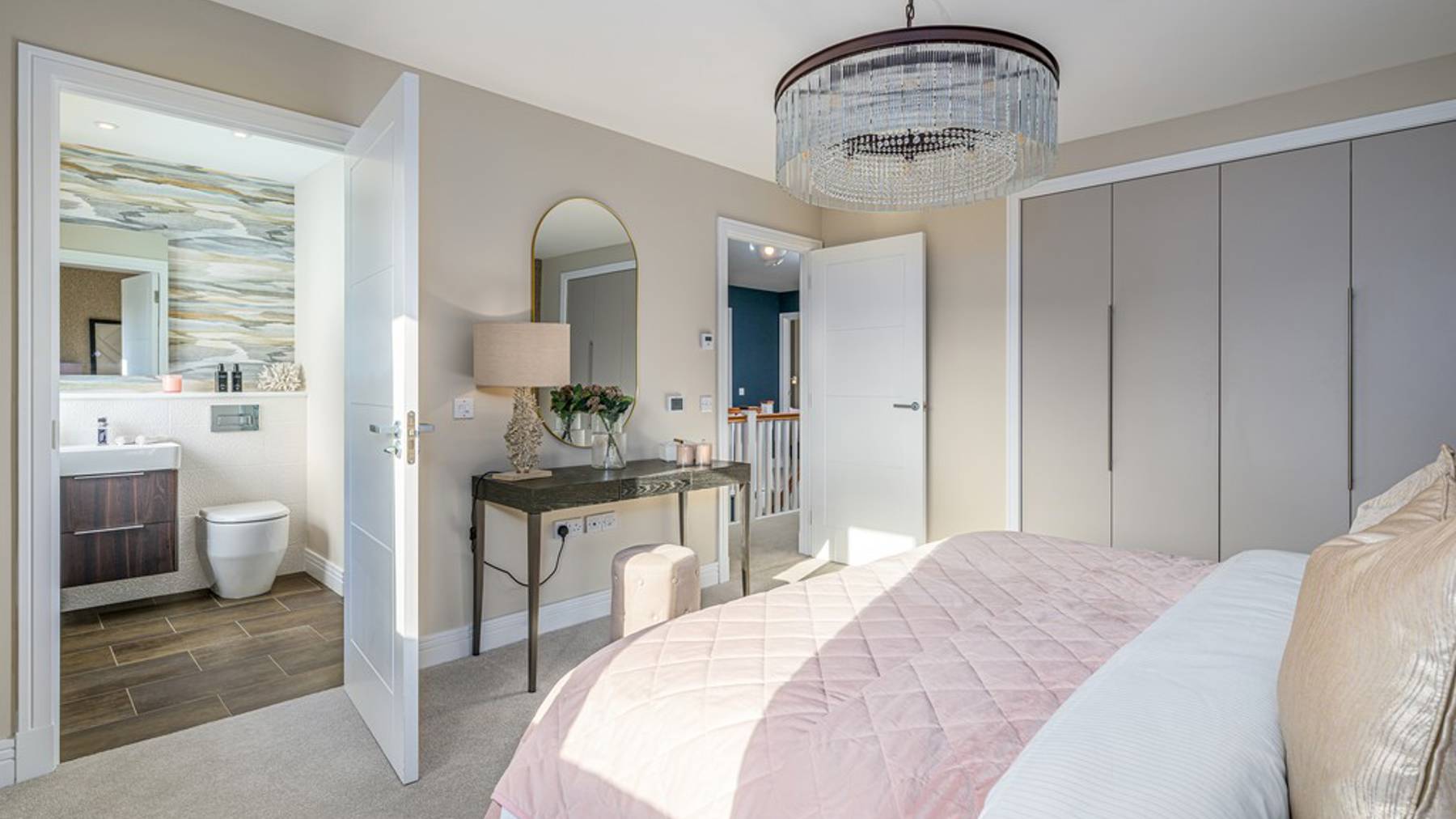 5 bedroom showhome | principal bedroom with double fitted wardrobes and en suite