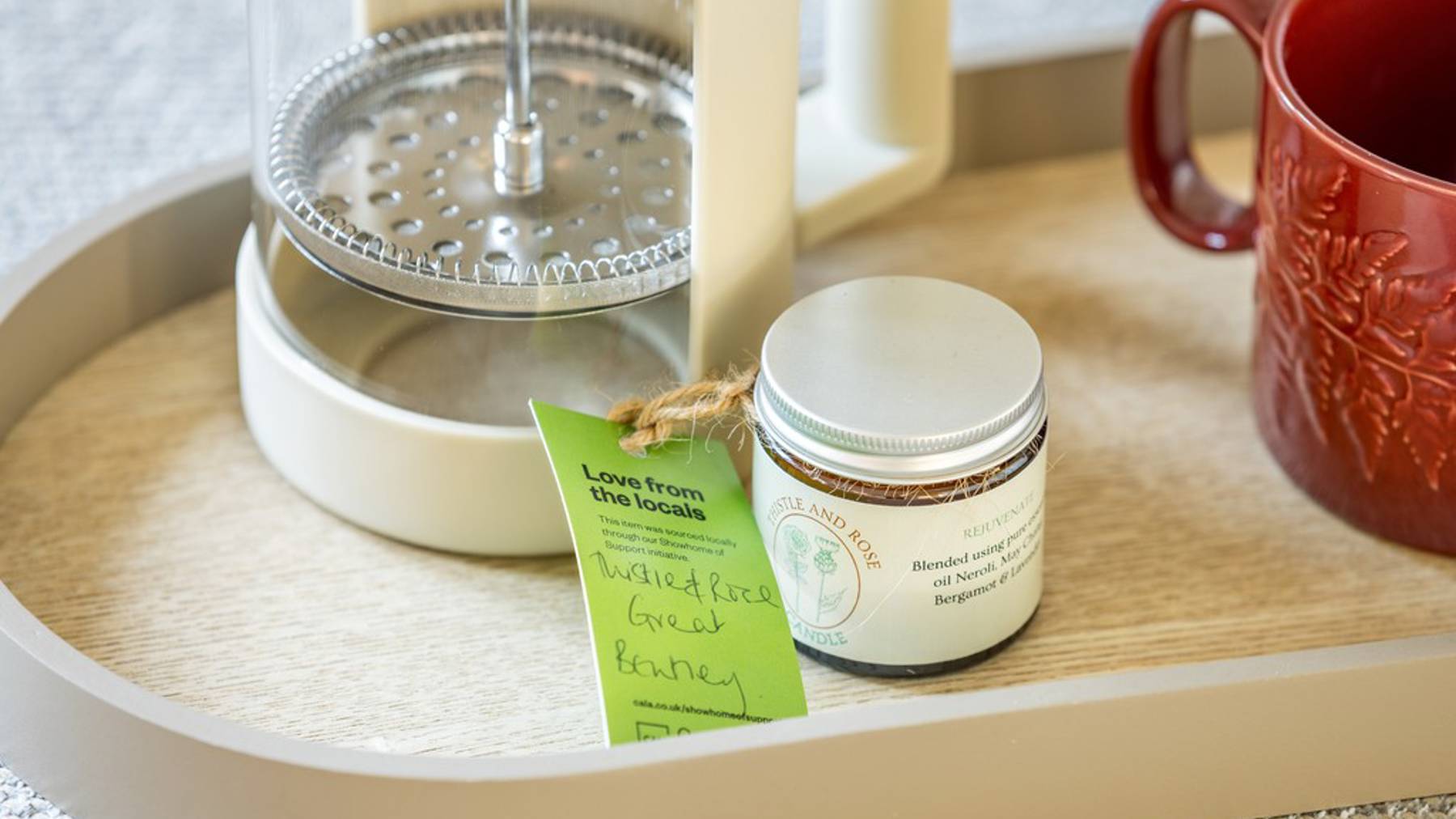 Handmade soya wax candle_Thistle & Rose_Ufford Chase Showhome of Support