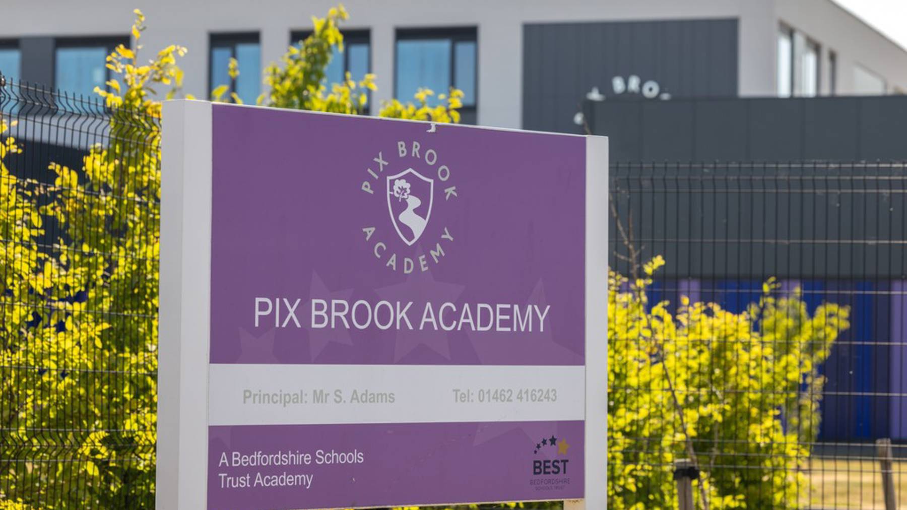 Pix Brook Academy Randall Fields Stotfold