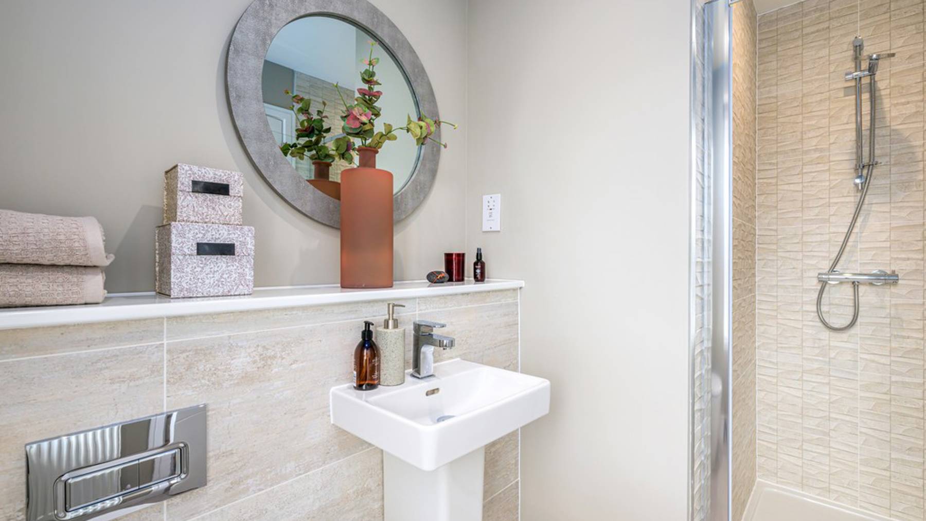 The Hawthorn Ensuite Ingatestone Grove