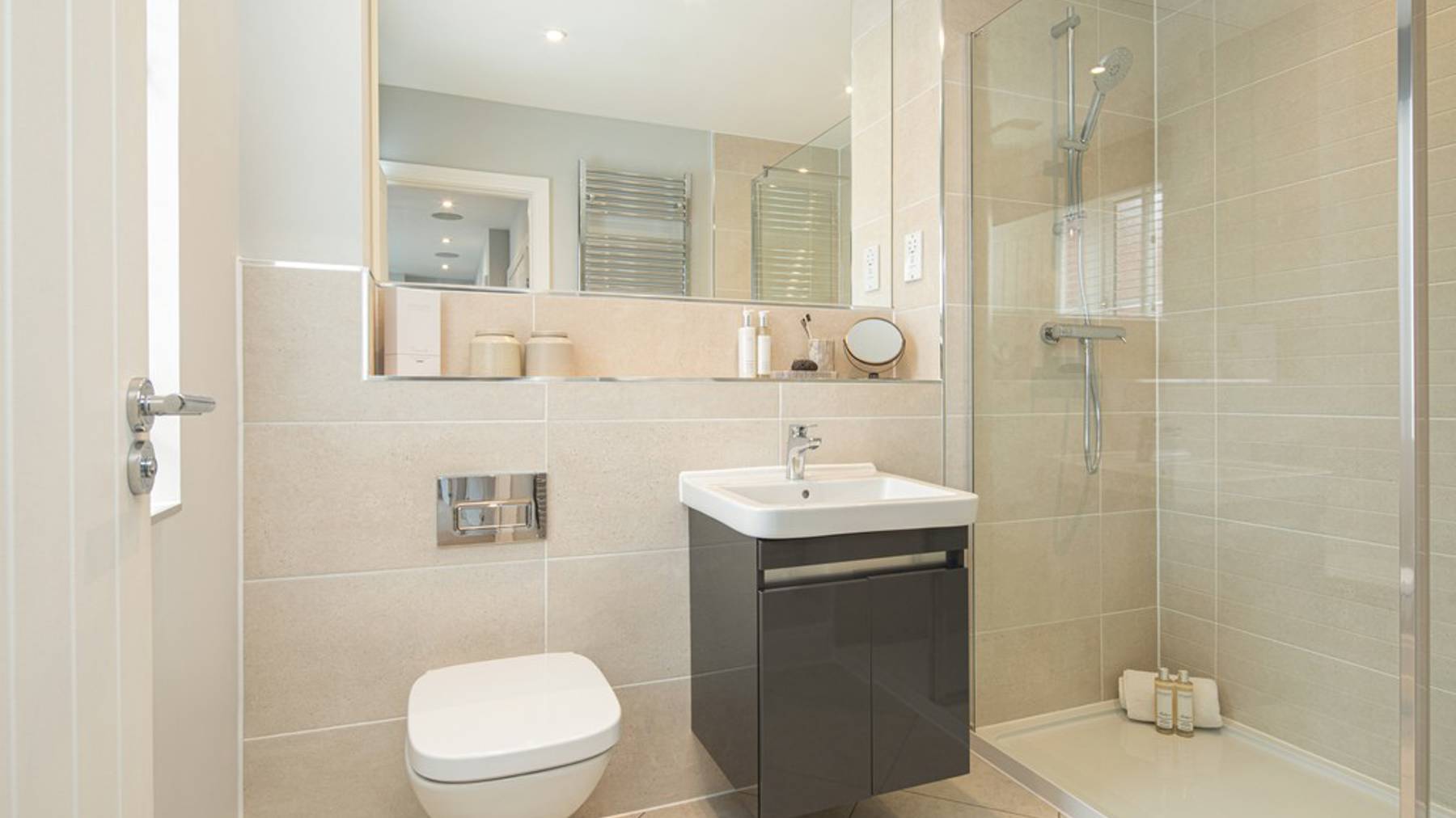 Indicative photography of the en-suite a 4 bedroom home for sale built by CALA Homes at The Orchards, Purton, Wiltshire near Swindon