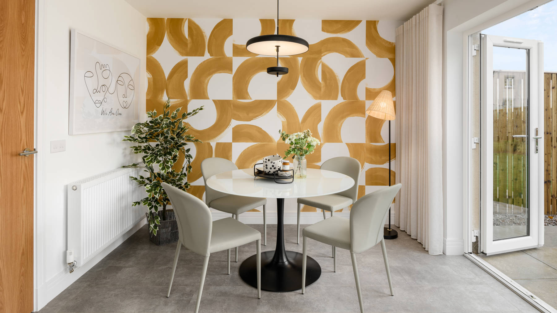 Dining area in the Avon housetype 